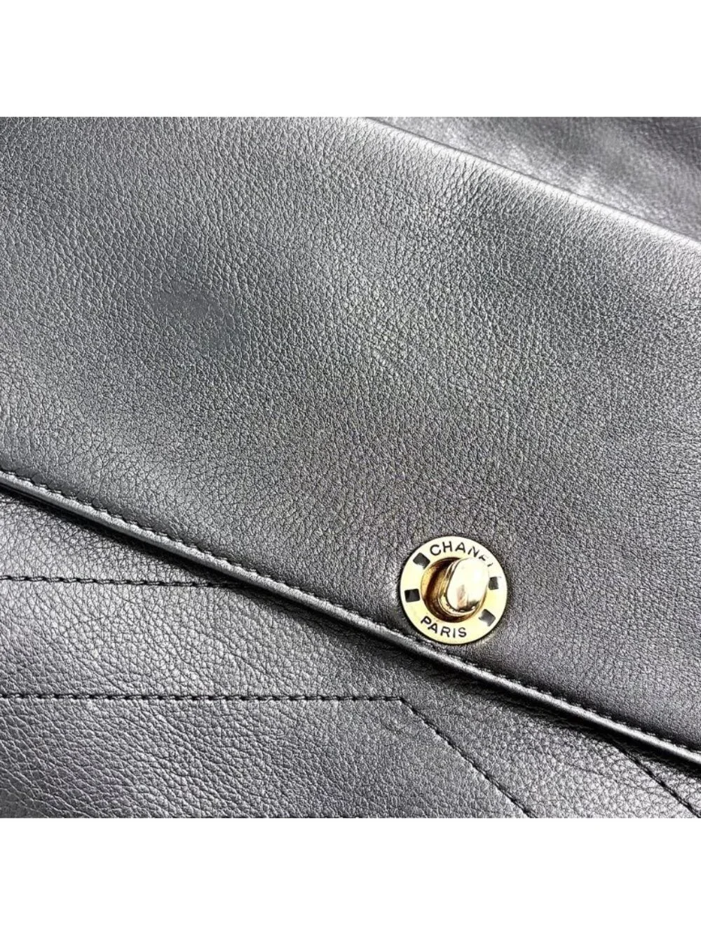 Chanel Shoulder Bag Chevron Chain CC Logo Crossbody Leather Black Gold